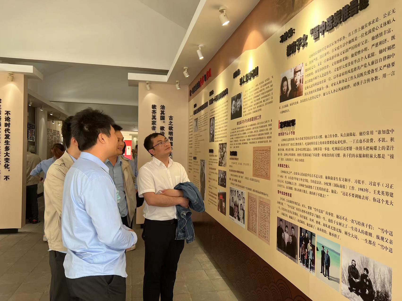 df4cea5ca1233a7dfad01b3e9f2234b.jpg df4cea5ca1233a7dfad01b3e9f2234b.jpg