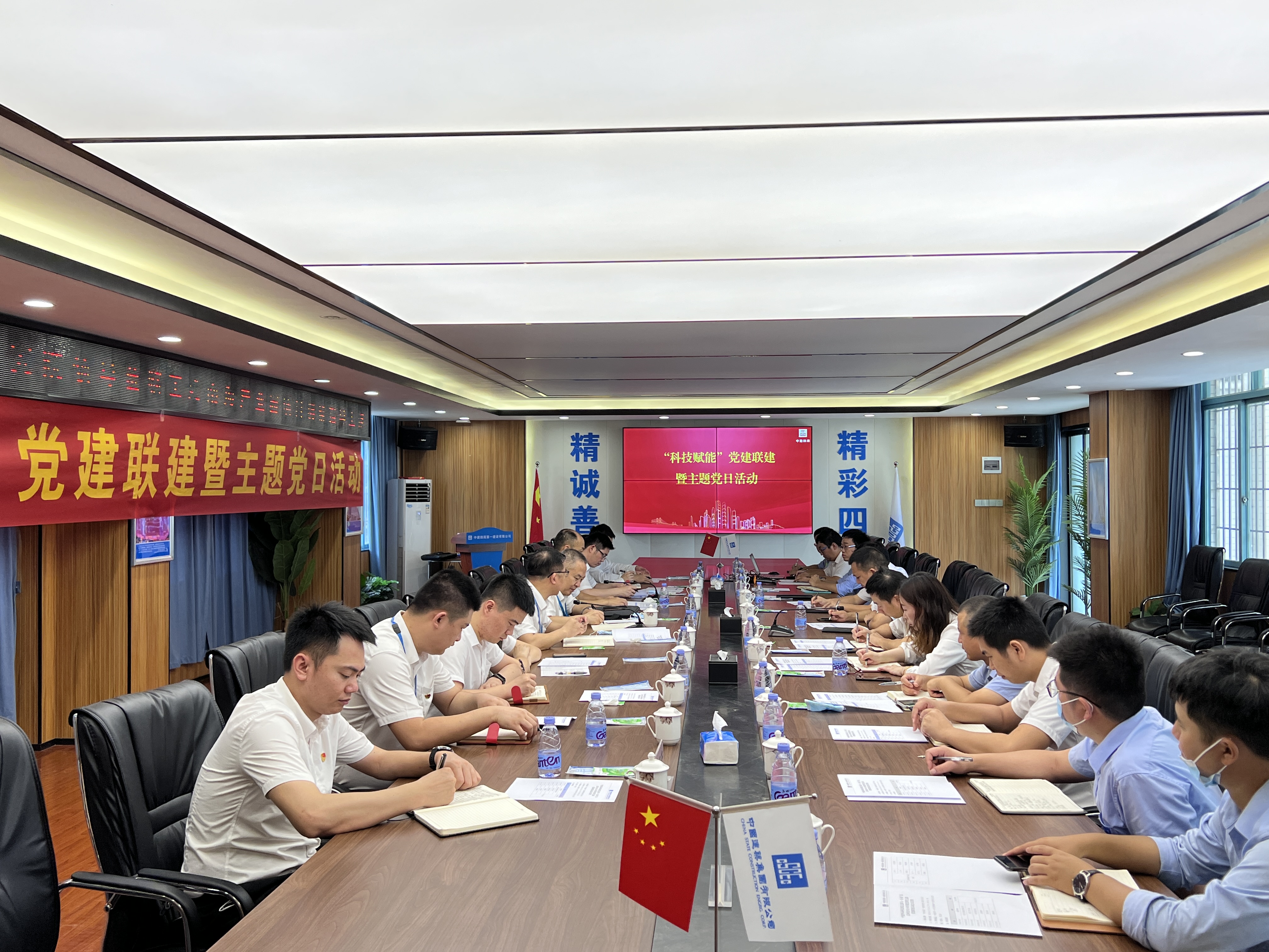 5588d163f7da2090d82e6a3ed196b44.jpg 5588d163f7da2090d82e6a3ed196b44.jpg