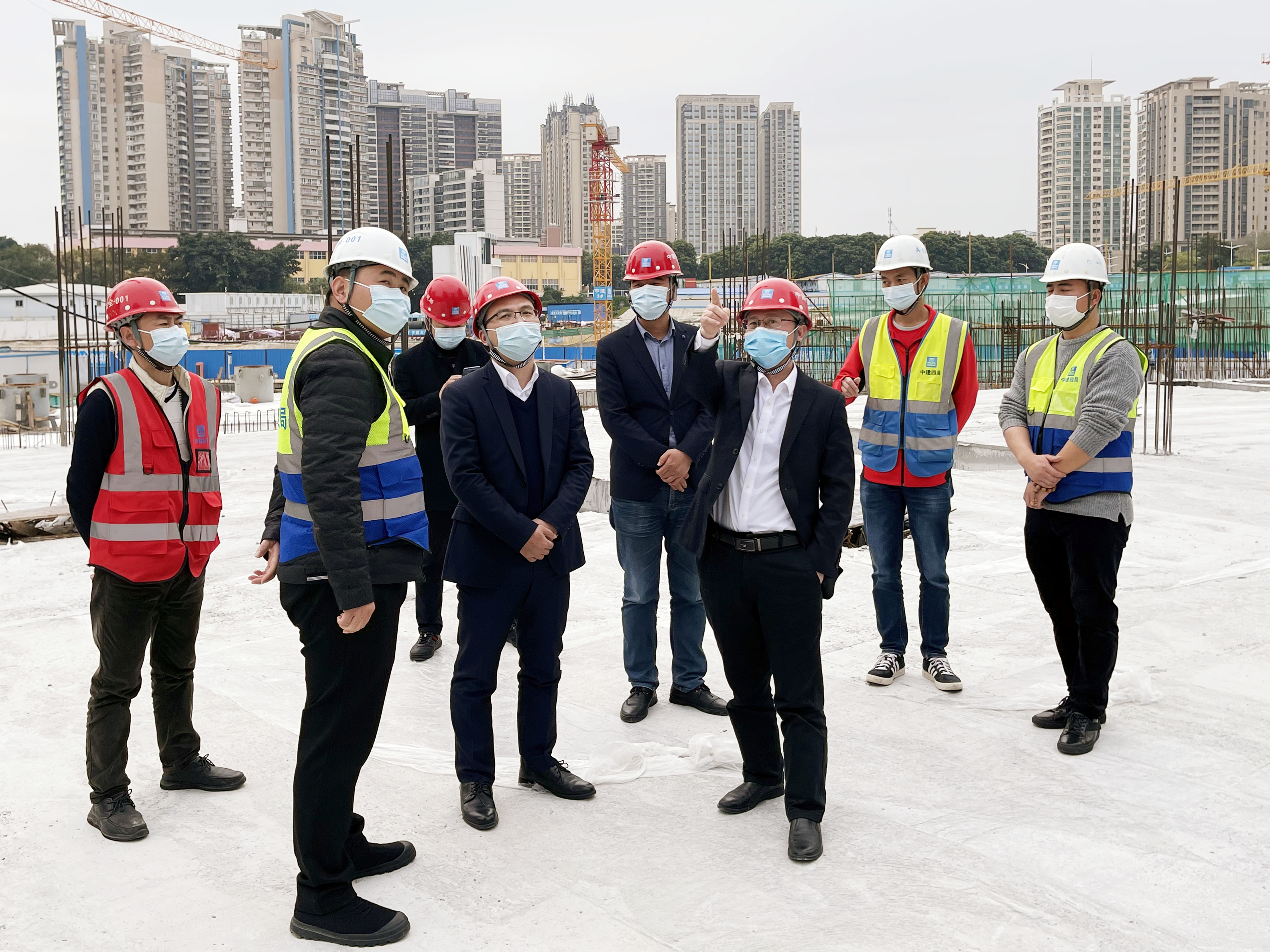 【一公司珠海分公司】20220211【企业要闻类】公司党委副书记、总经理朱焰煌到OPPO长安研发中心项目开展节后复工复产调研检查工作.jpg 【一公司珠海分公司】20220211【企业要闻类】公司党委副书记、总经理朱焰煌到OPPO长安研发中心项目开展节后复工复产调研检查工作.jpg